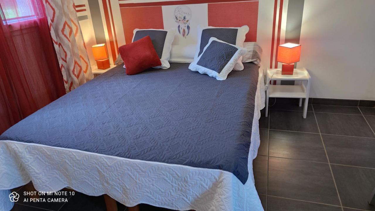La Vallee Des Noyers Beaulieu  Экстерьер фото